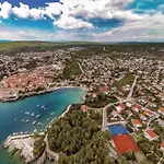 Amazing In Dubasnica Daire